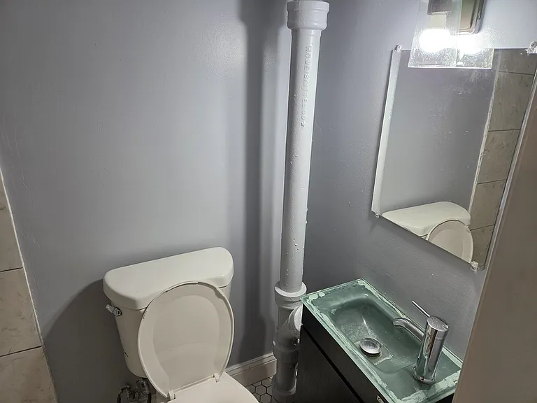 308 Gusryan St #2 — Photo 4
