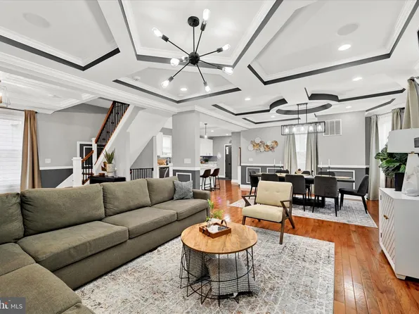 3712 Sequoia Ave, Baltimore, MD 21215