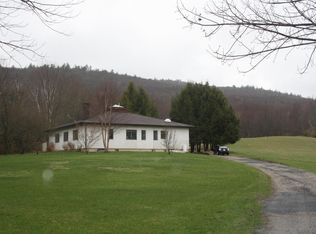 82 Jug End Rd, South Egremont, MA 01258