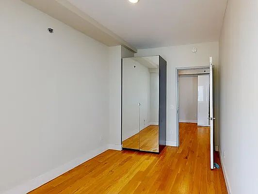 5th image of 71 E 110th St #6BB