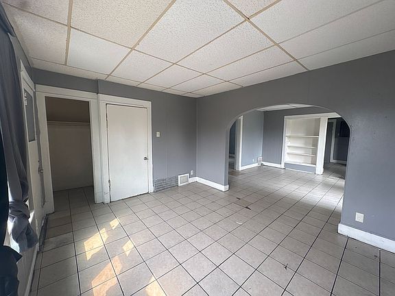 2nd image of 4646 N 29th St #4648