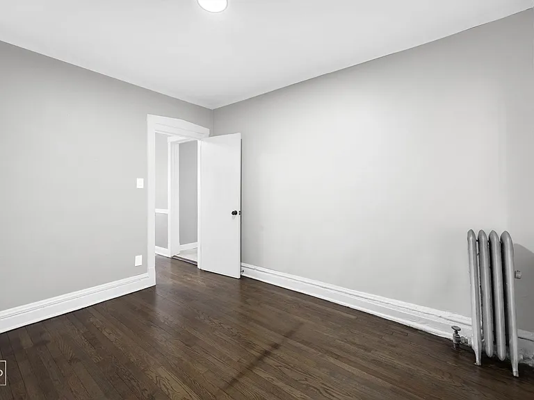647 N Mayfield — Photo 10