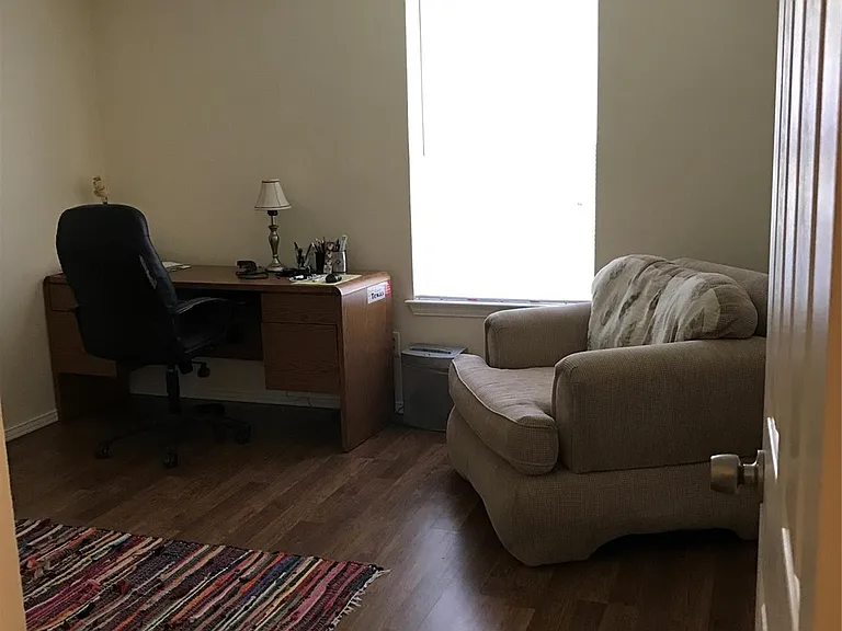 1421 Bryan Dr — Photo 14