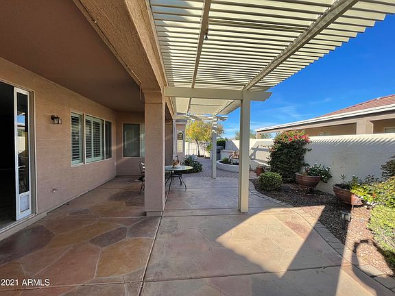 5th image of 3016 E Palm Beach Dr