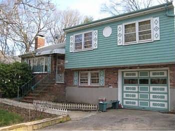 2nd image of 163 Greensboro Rd