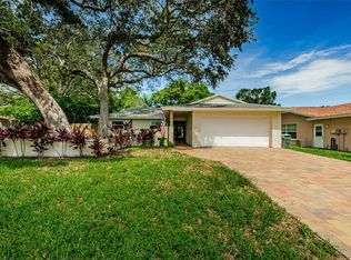 1280 Amberlea Dr E, Dunedin, FL 34698