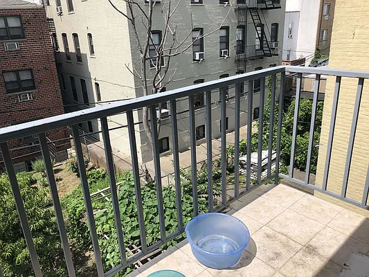 Rented by Rentiko Inc | media 10