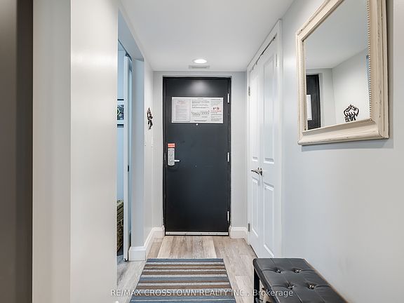 4th image of 80 Horseshoe Blvd #302
