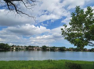 Cedar Glenncondo Apts Ea, Miami, FL 33179