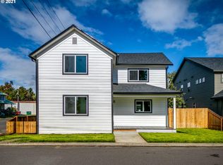 494 SW 3rd Ave, Canby, OR 97013