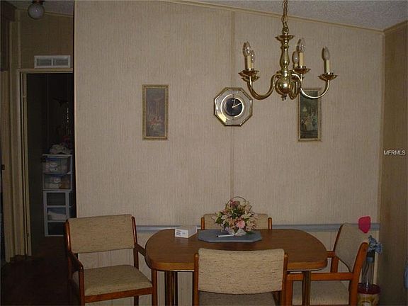2nd image of 36338 Bonney Dr