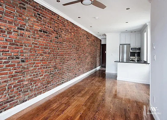 Rented by Warburg | media 16