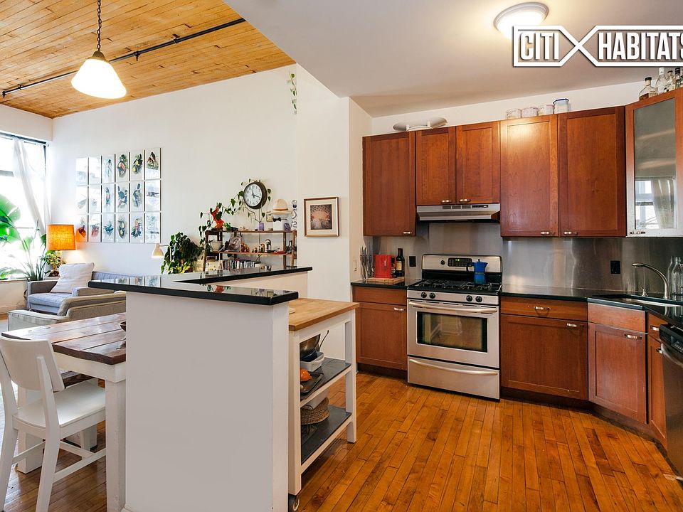 2nd image of 138 Broadway APT 3D