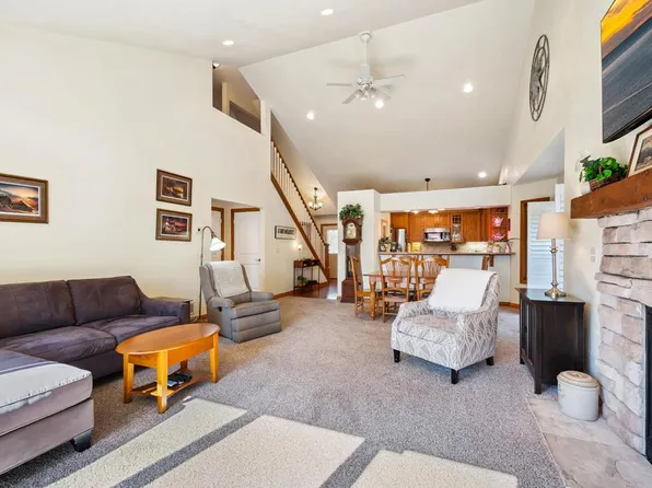 2789 Arbor Dr #2002, Sister Bay, WI 54234