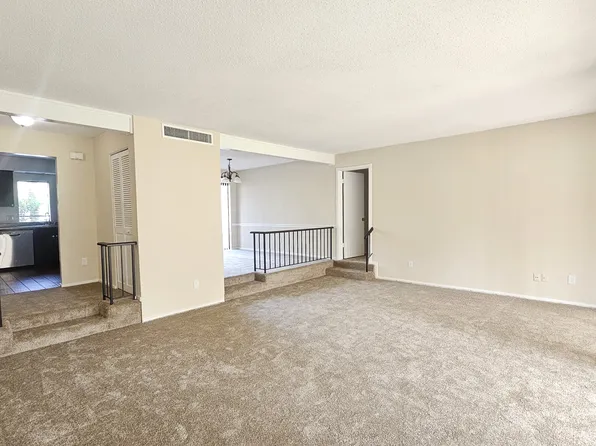 7767 Las Palmas Way #122, Jacksonville, FL 32256