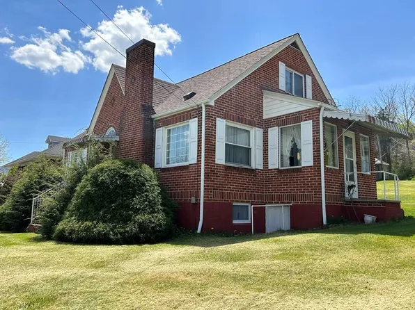 332 Main St, Bland, VA 24315