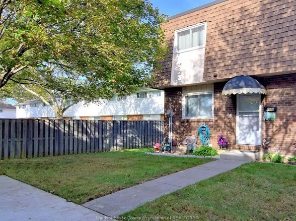5468 Lassaline Ave, Windsor, ON N8T 1A8