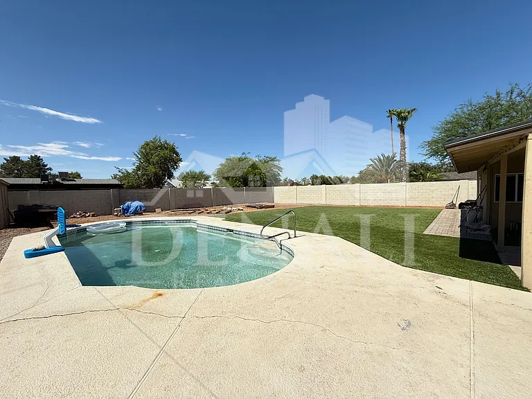 3155 E El Moro Ave — Photo 18