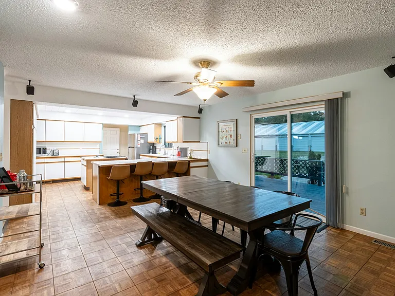 68 Klamm Park Ln — Photo 14