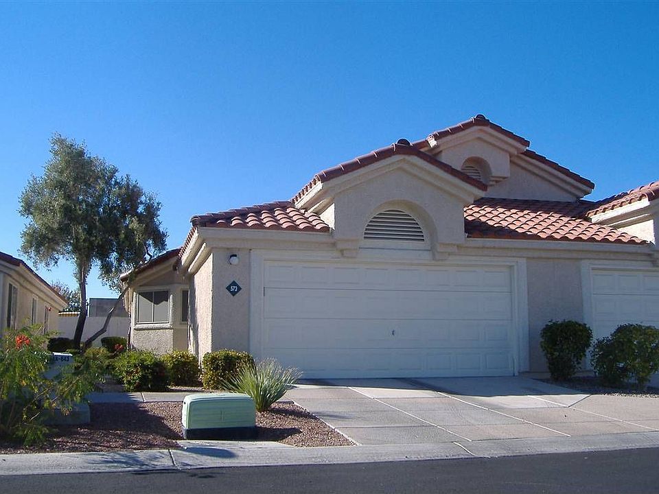 1st image of 573 Yacht Harbor Dr