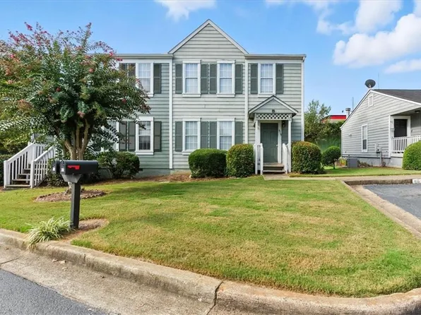 515 Harbor Lake Ct, Marietta, GA 30066