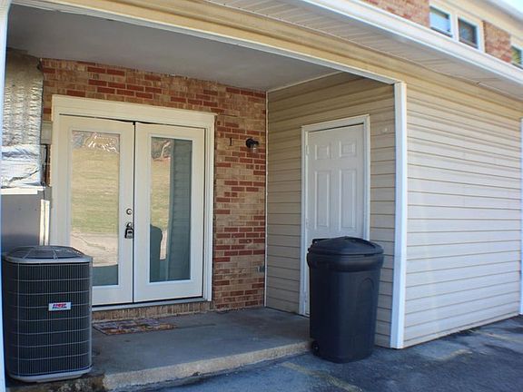 2nd image of 928 Kendrick Creek Rd APT 2