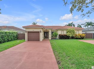 Royal Garden Estates, Miami Lakes, FL 33018