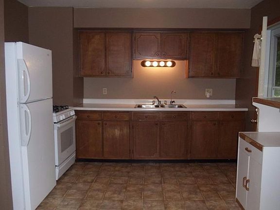 3rd image of 505 W 450 N