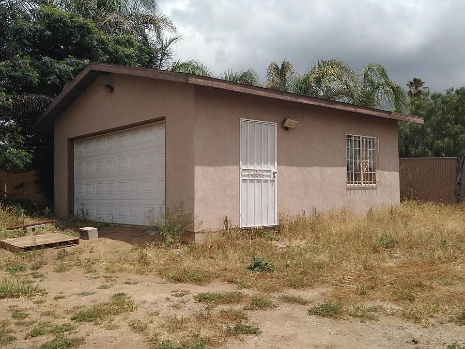 2nd image of 11734 Perris Blvd #1