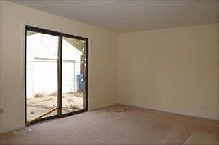 3rd image of 528 E Fullerton Ave