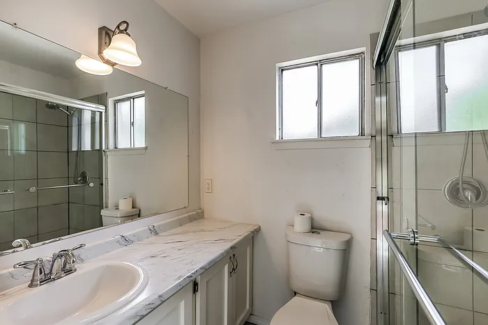 7219 Westport Way — Photo 10