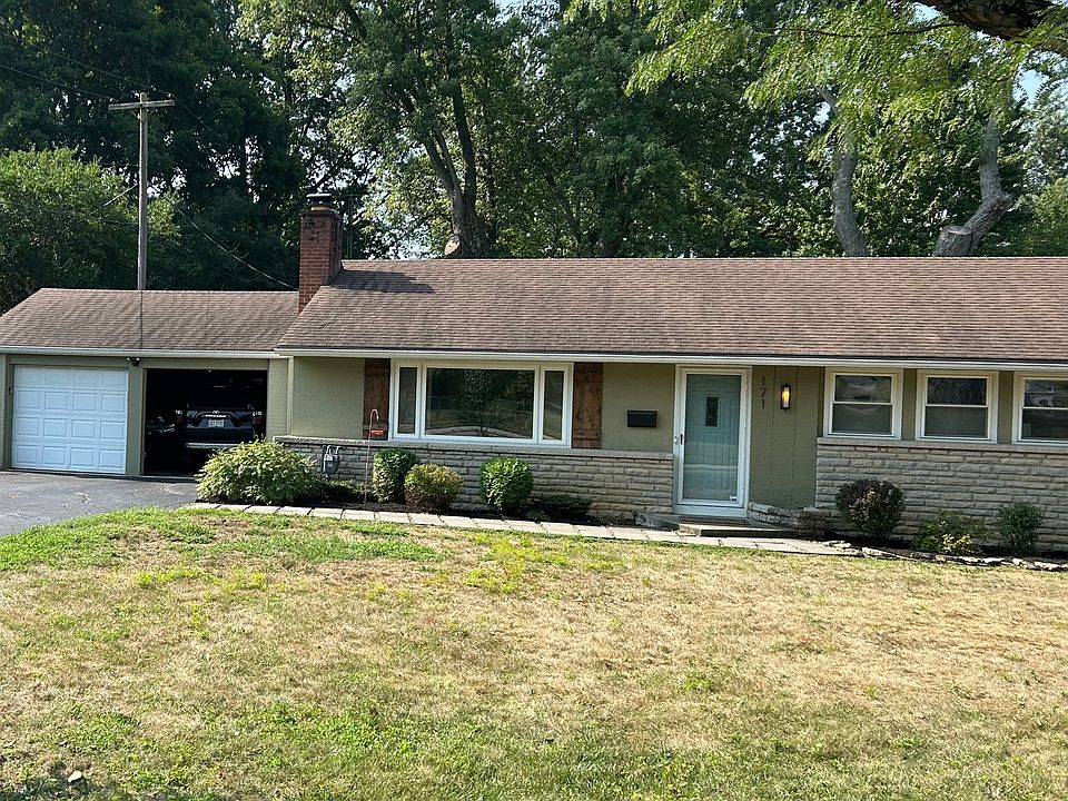 1st image of 171 Village Dr