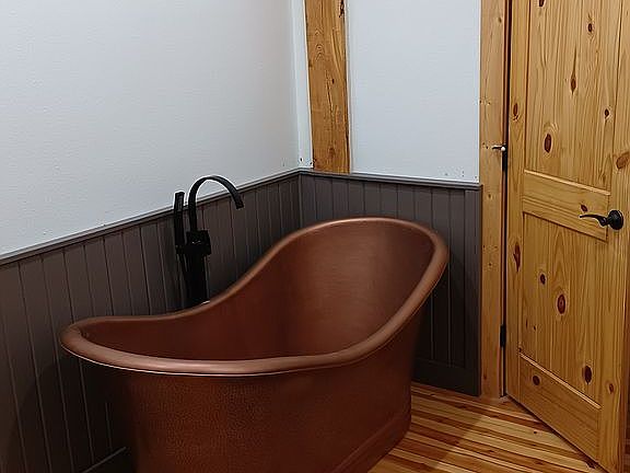 Gorgeous copper tub