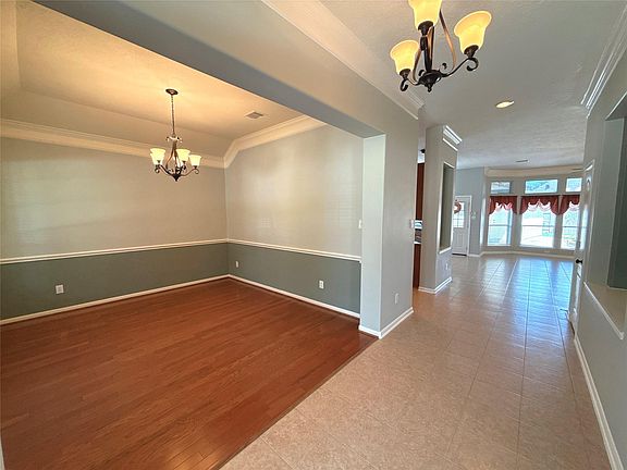 3rd image of 26806 Twilight Grove Ln