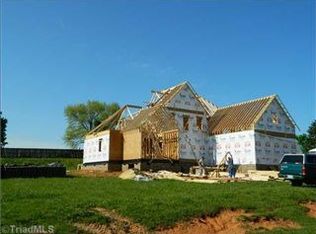 7201 Mackintosh Pl, Summerfield, NC 27358