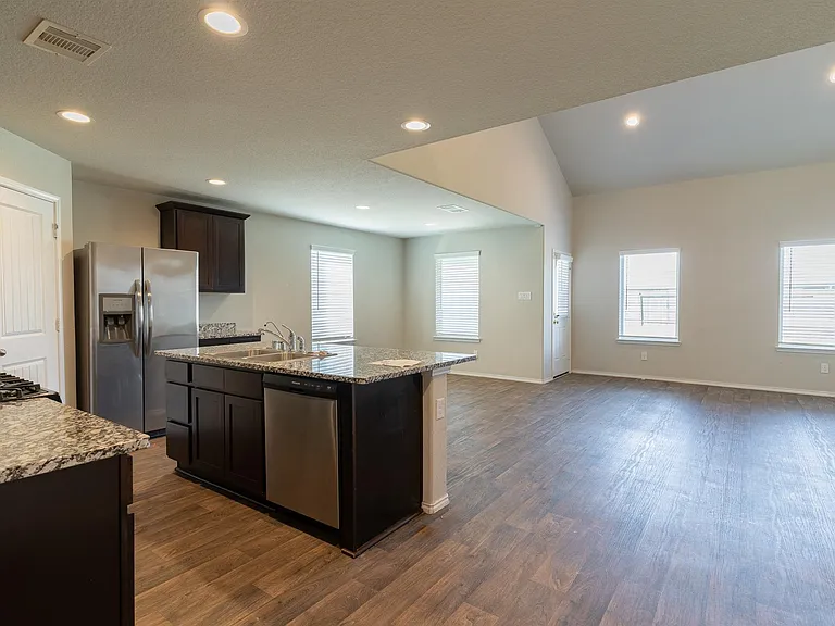 1834 Brady Shores Dr — Photo 11
