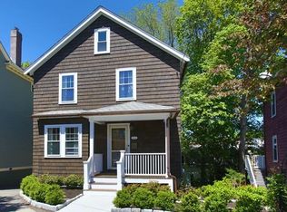 14A Linden Pl, Brookline, MA 02445