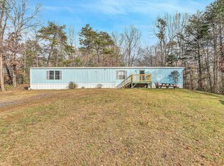 103 Afton Ln, Goodview, VA 24095