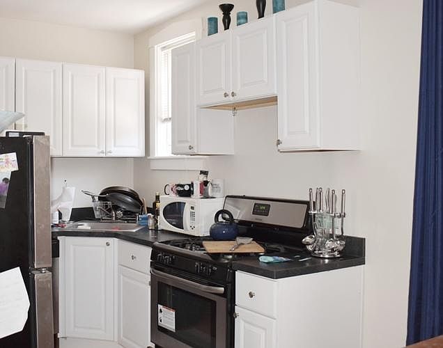 1st image of 3843 N Greenview Ave #3841-2E
