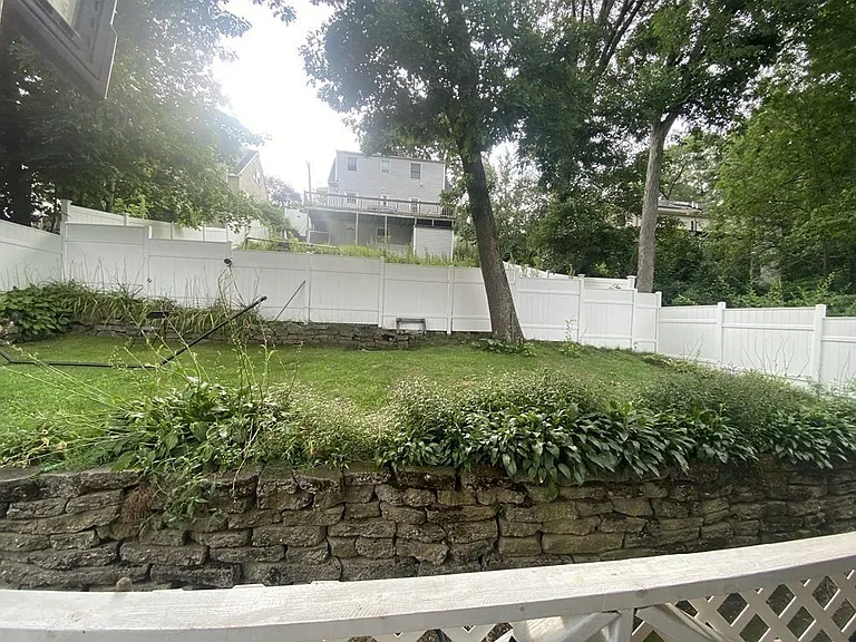 232 Austin St #1 — Photo 14