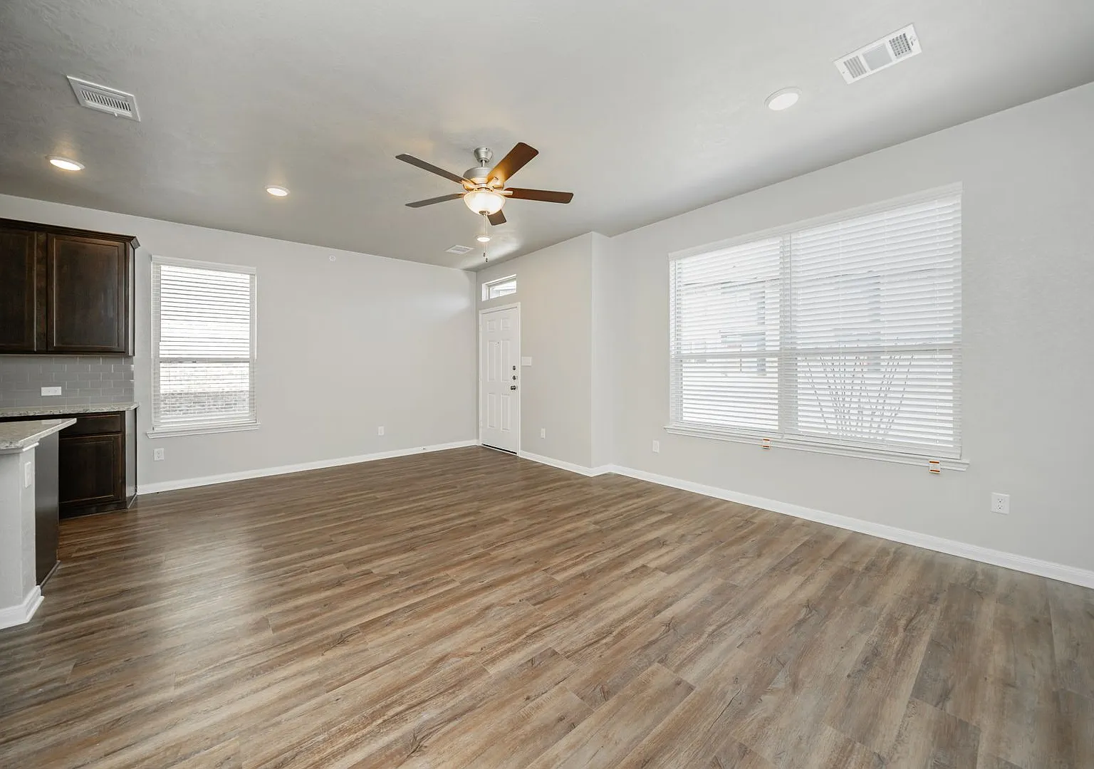 4089 Cross Park Drive Unit 1213 — Photo 3