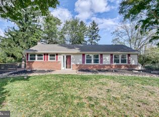 5008 Irene Dr, Harrisburg, PA 17112