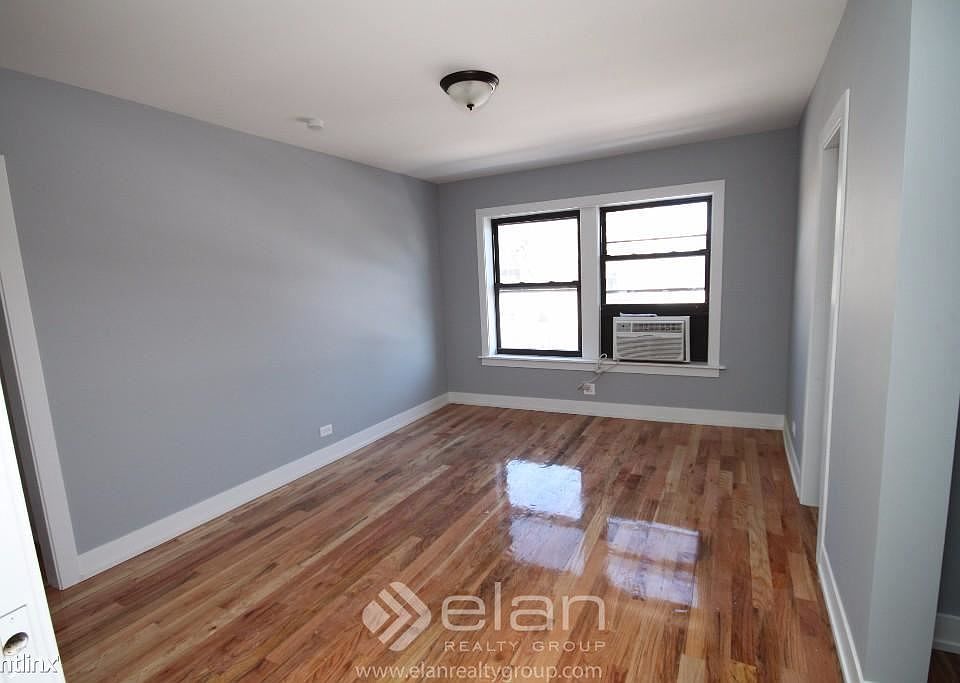 2nd image of 550 W Arlington Pl APT 207