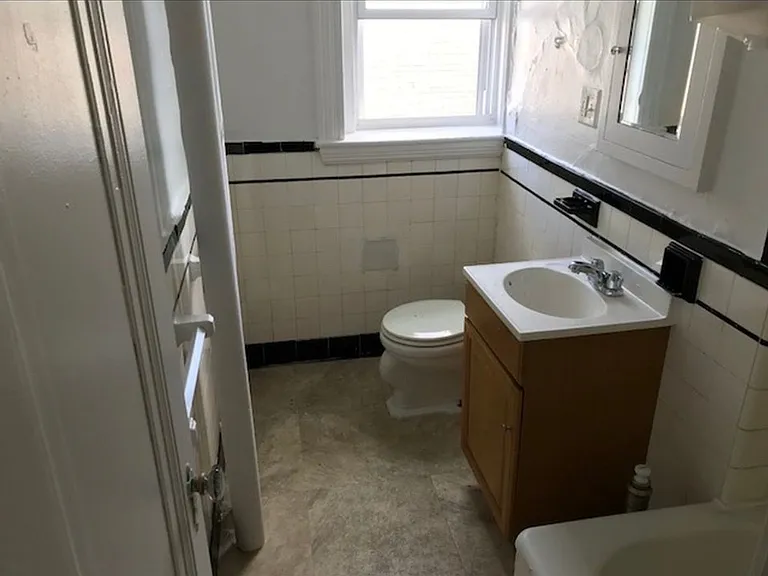 1810 Commonwealth Ave #21 — Photo 6