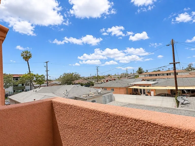 14714 S Budlong Ave #4 — Photo 33