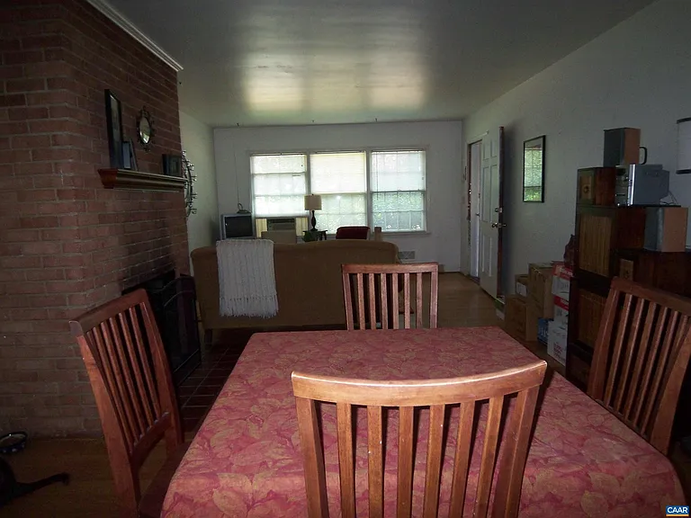 1705 Burnley Ave — Photo 5