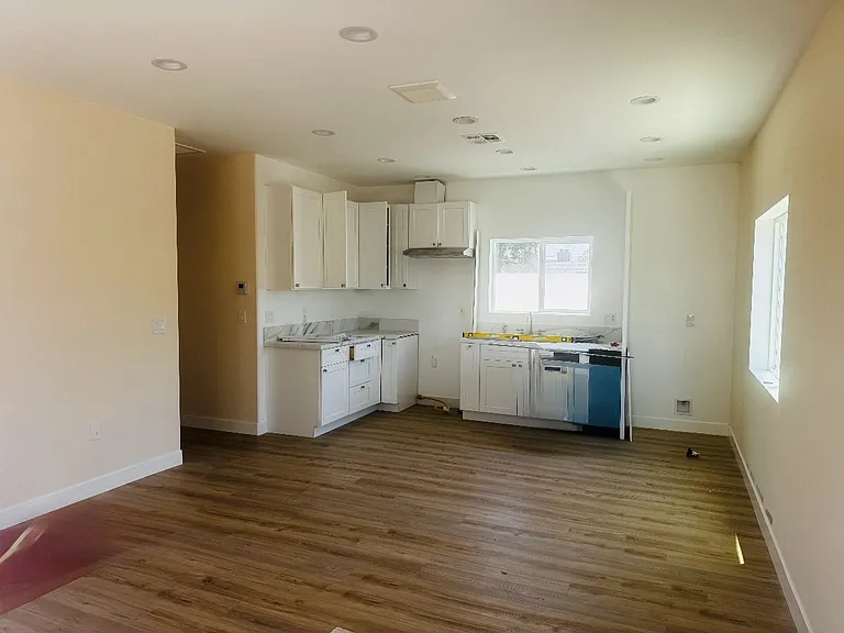17529 1/4 San Jose St — Photo 3