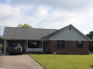 100 Christi St, Searcy, AR 72143