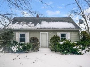 561 Burnett Rd, Chicopee, MA 01020