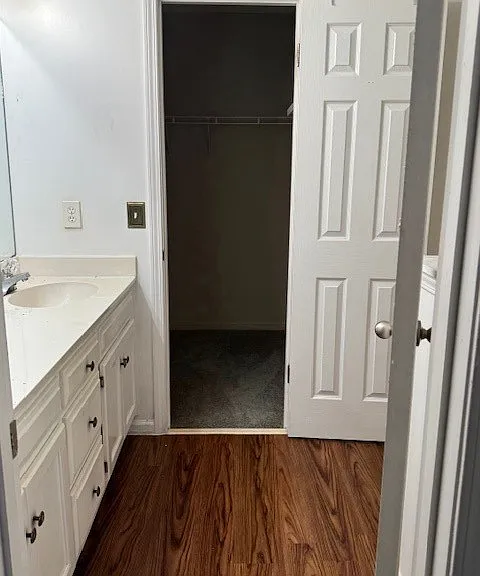 240 Hambleton Rd — Photo 8